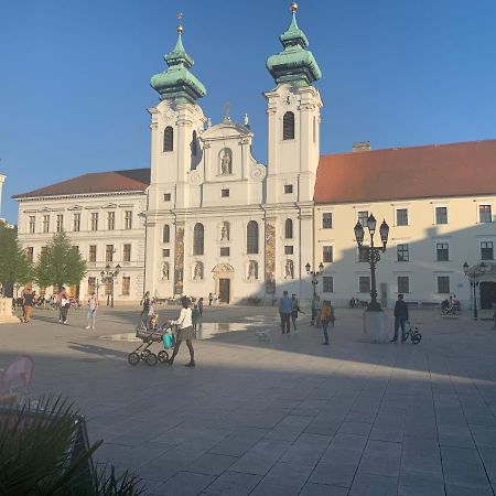 Origo Győr Exterior foto