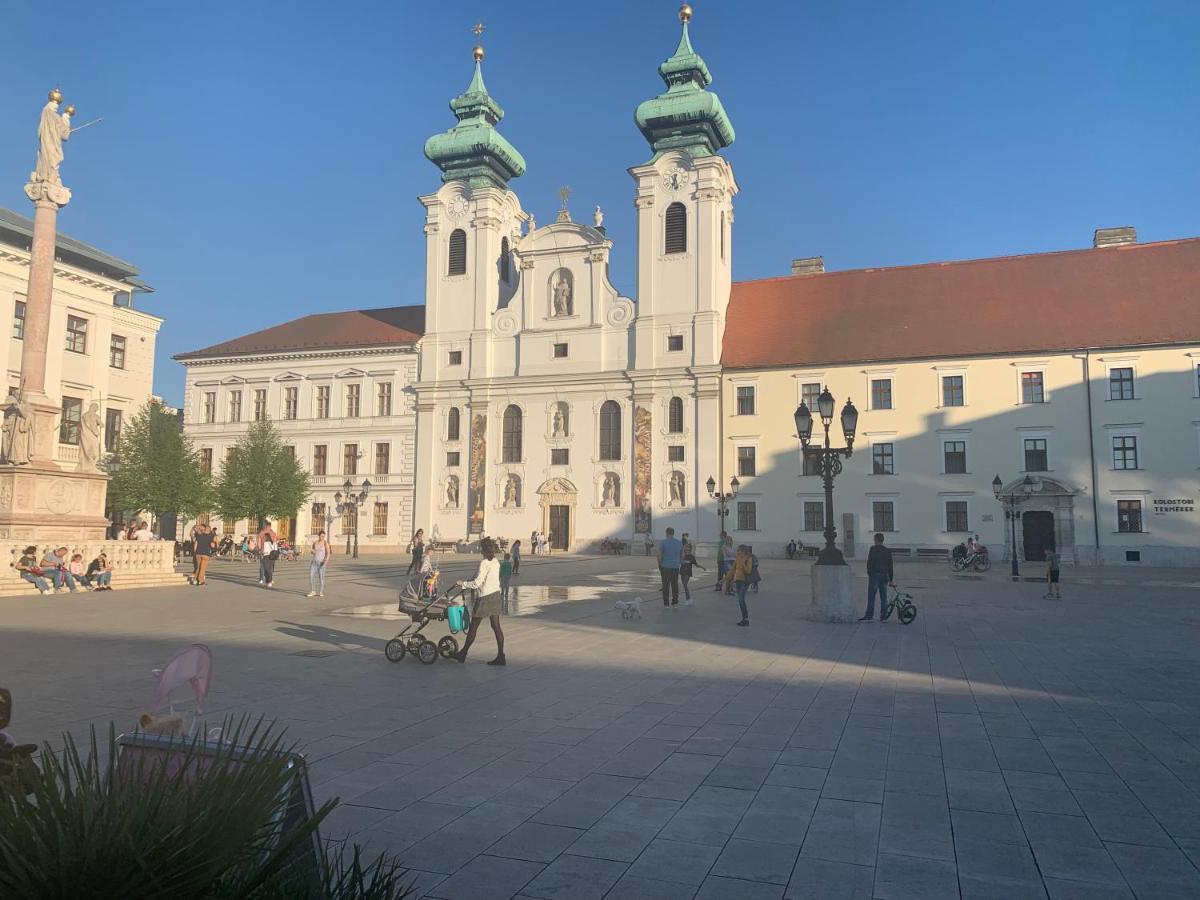 Origo Győr Exterior foto
